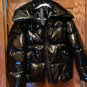 Beautiful warm comfy coat by Kylie and Kendall